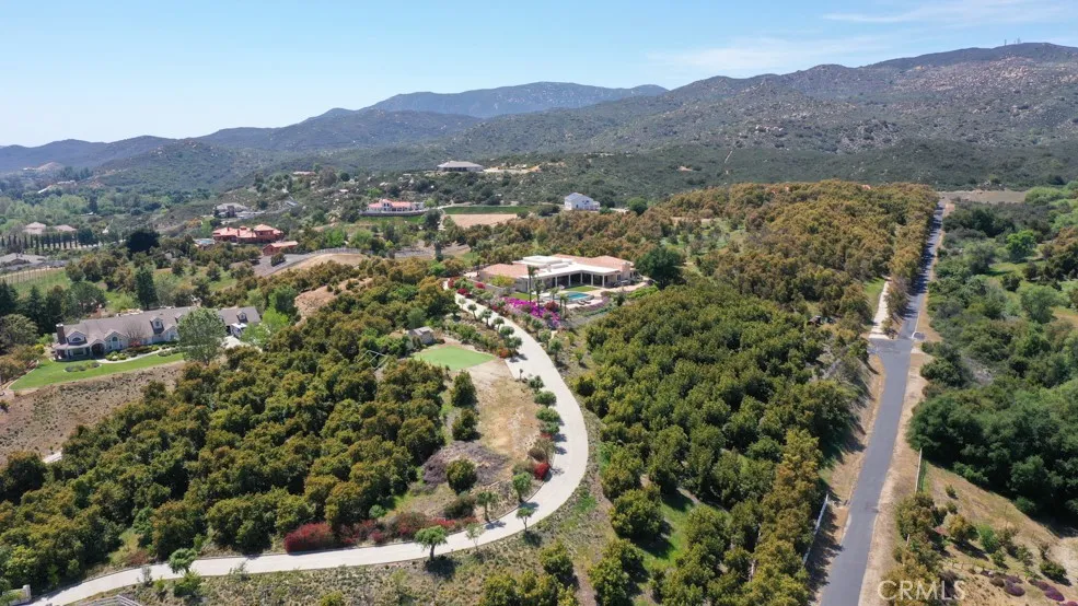 37305 Calle De Lobo, Murrieta, California 92562 home-pic-71